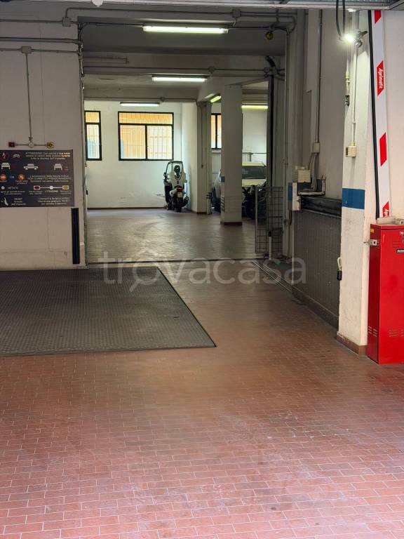 ufficio in affitto a Bologna in zona Santo Stefano