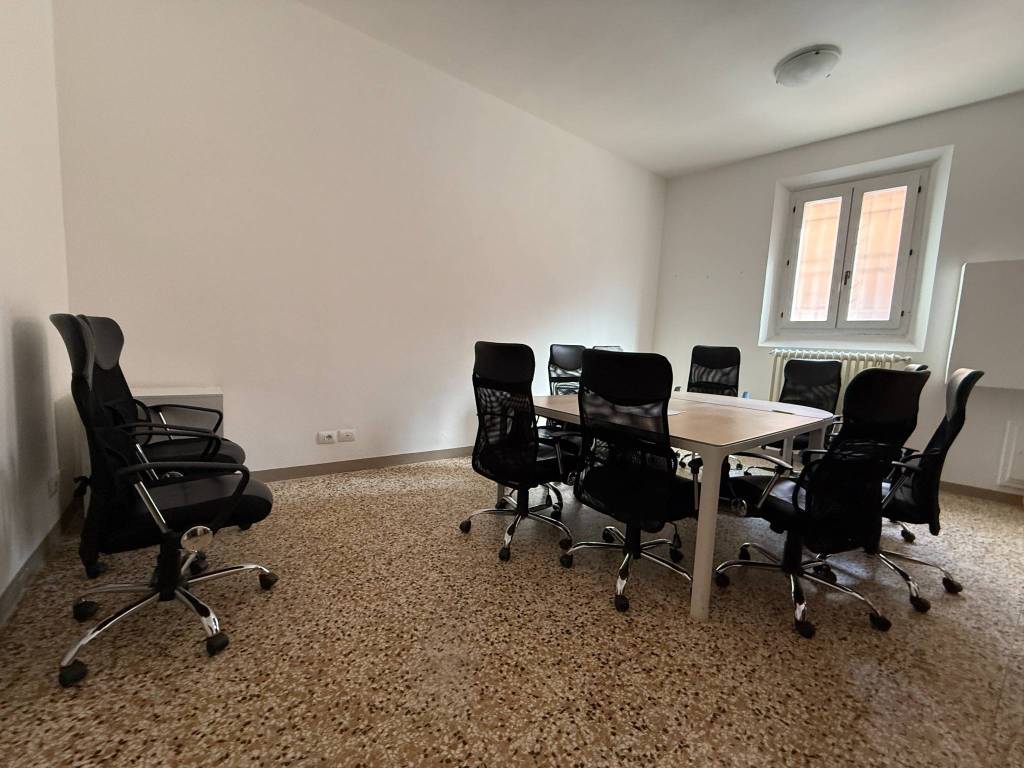 ufficio in affitto a Bologna in zona Santo Stefano