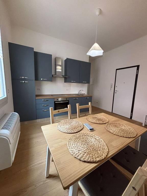 appartamento in affitto a Bologna in zona Santo Stefano