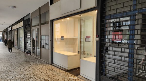 negozio in affitto a Bologna