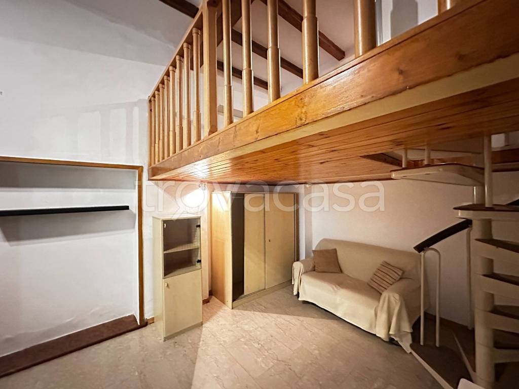 appartamento in affitto a Bologna in zona Santo Stefano