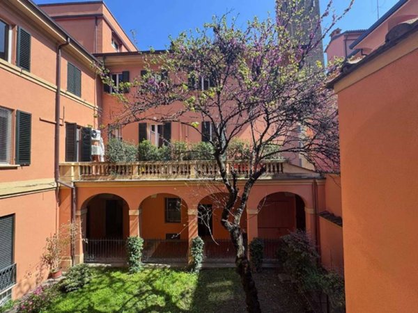 appartamento in affitto a Bologna in zona Centro Storico