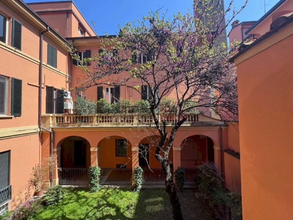 appartamento in affitto a Bologna in zona Centro Storico
