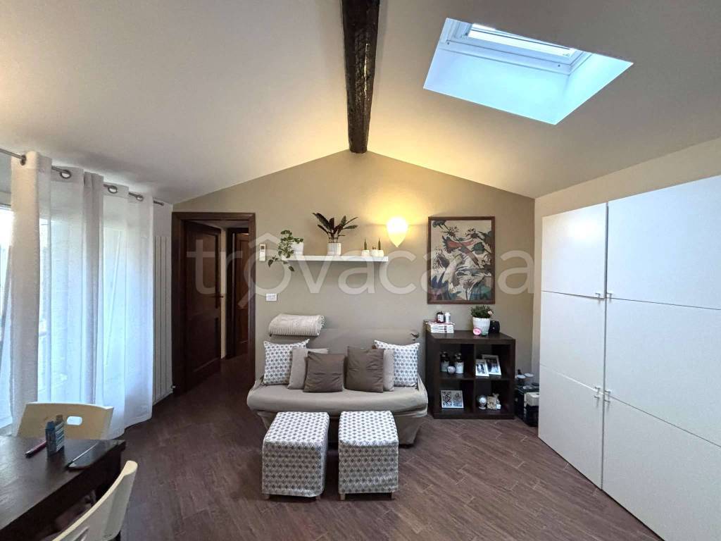 appartamento in affitto a Bologna in zona Santo Stefano