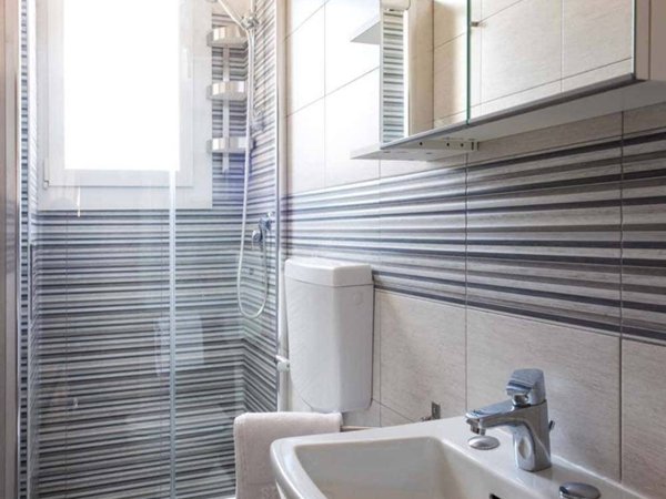 negozio in affitto a Bologna in zona Centro Storico