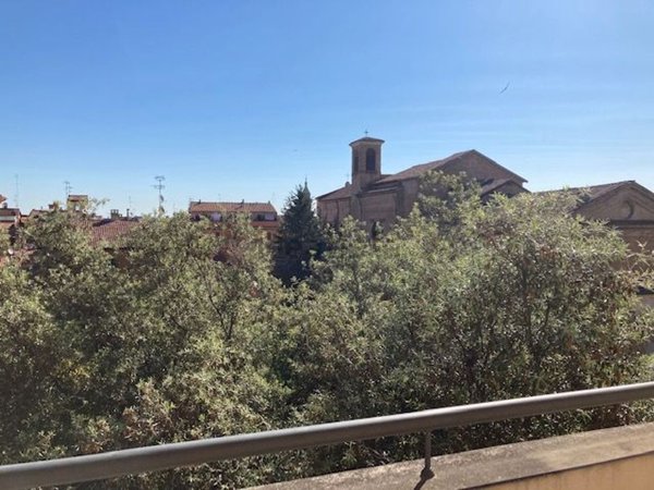 appartamento in affitto a Bologna in zona Santo Stefano
