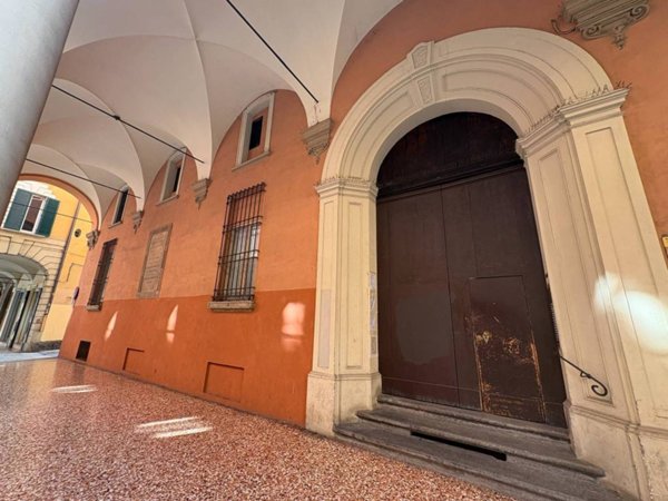 ufficio in affitto a Bologna in zona San Vitale