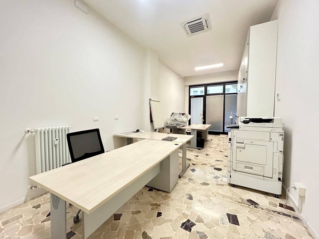 ufficio in affitto a Bologna