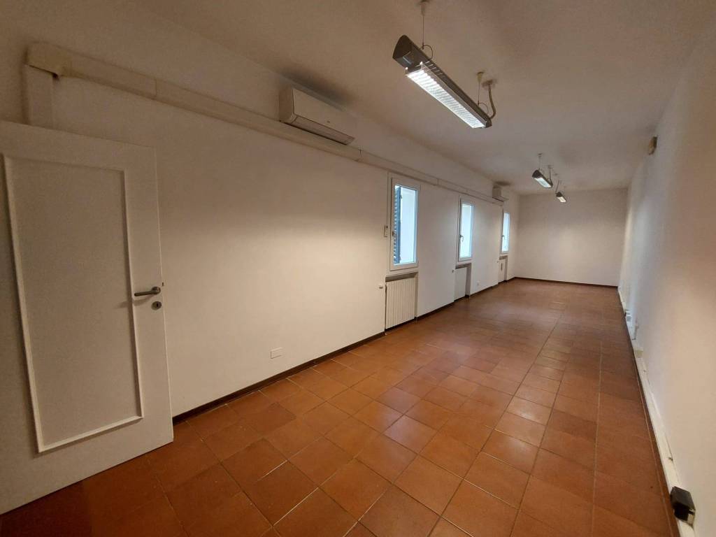 ufficio in affitto a Bologna