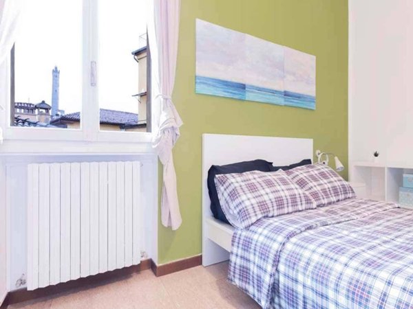 negozio in affitto a Bologna in zona Centro Storico