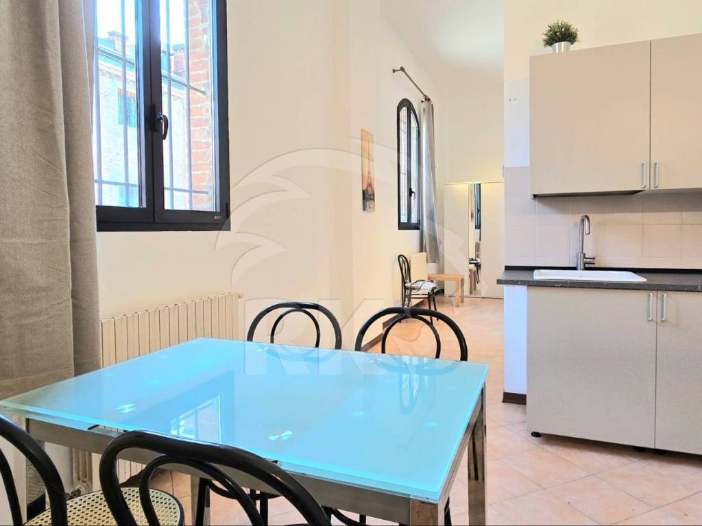 appartamento in affitto a Bologna in zona Saffi