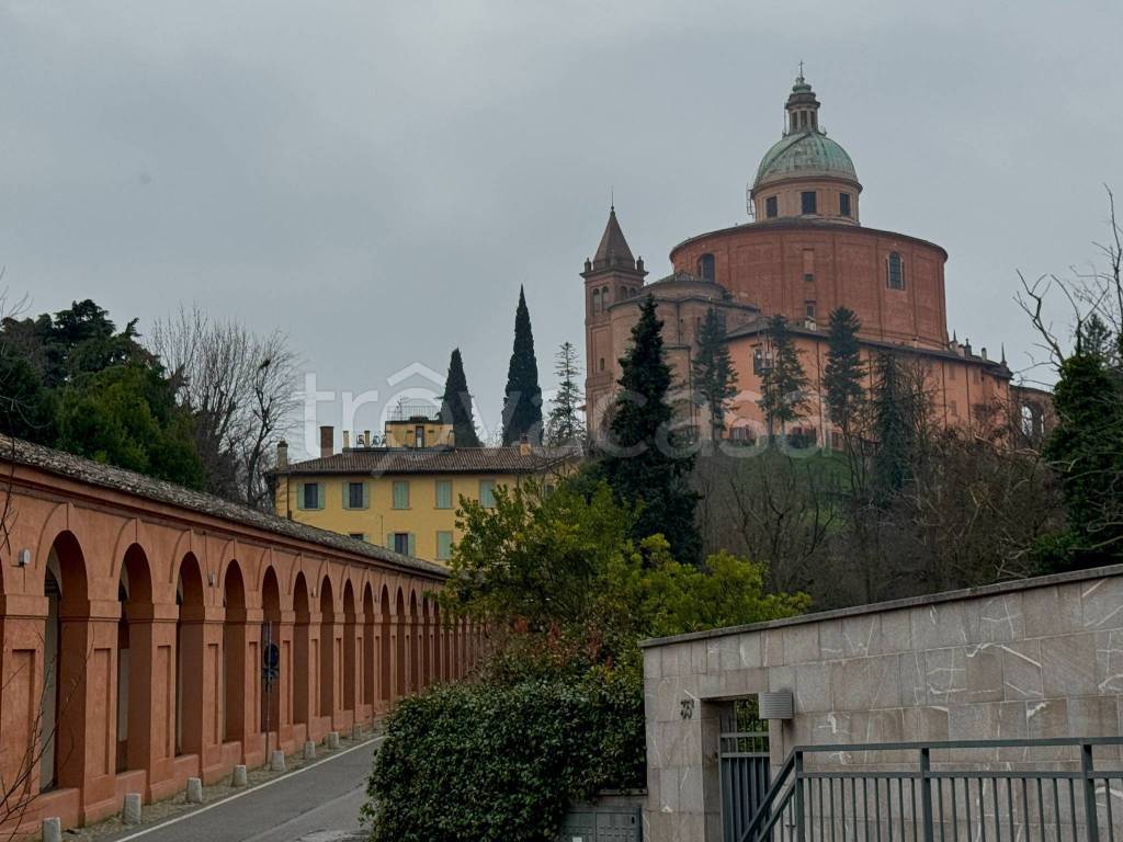 appartamento in affitto a Bologna in zona Colli