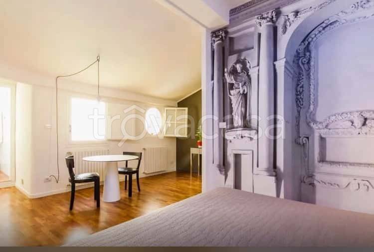 appartamento in affitto a Bologna in zona Santo Stefano