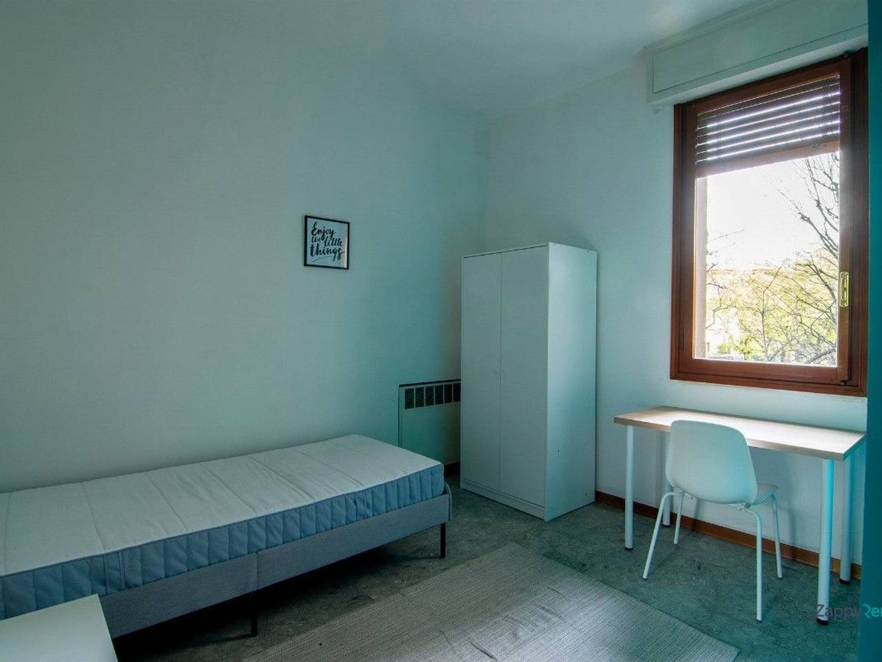 negozio in affitto a Bologna in zona Murri