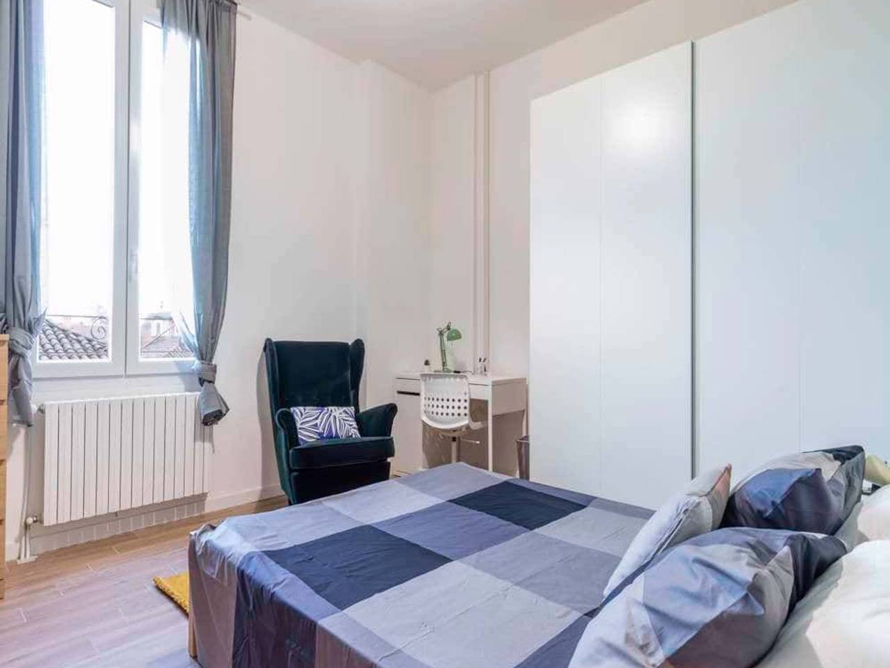 negozio in affitto a Bologna in zona San Vitale