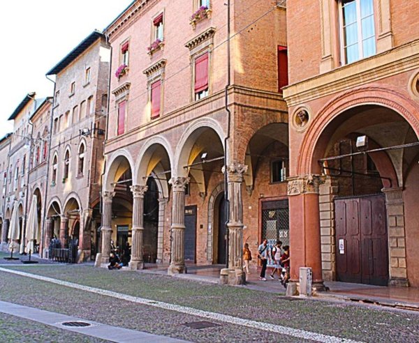 appartamento in affitto a Bologna in zona Santo Stefano