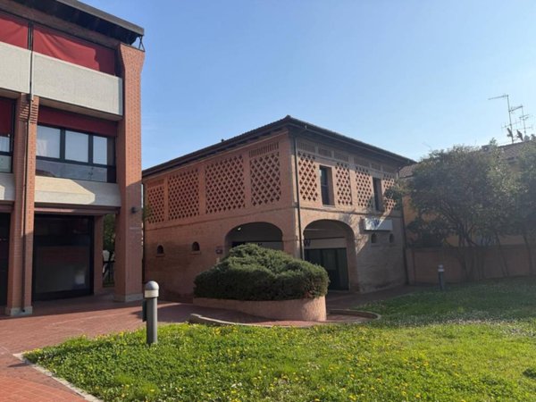 intera palazzina in affitto a Bologna in zona San Vitale