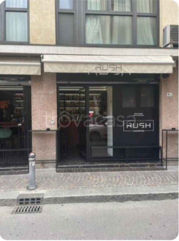 negozio in affitto a Bologna in zona Centro Storico