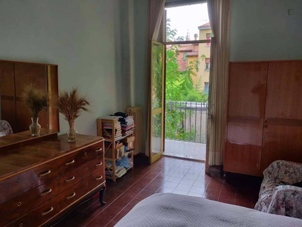 negozio in affitto a Bologna in zona Centro Storico