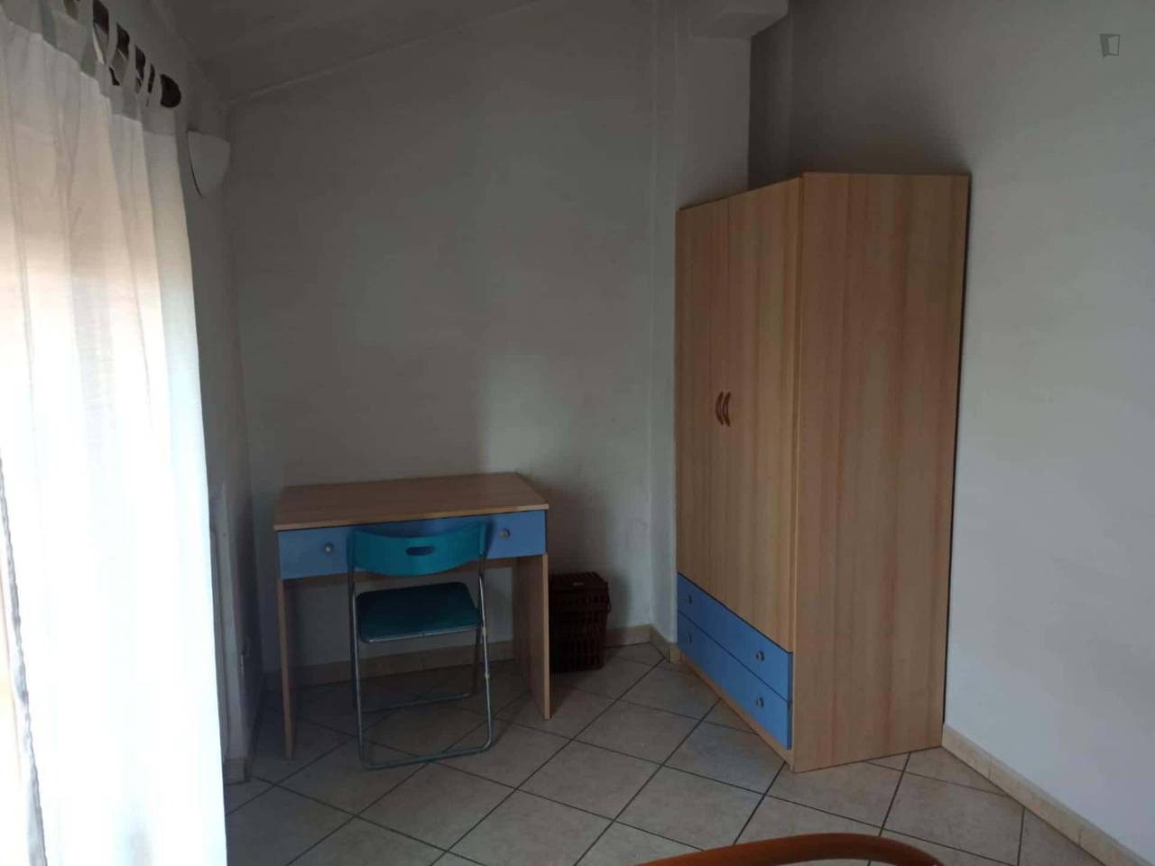 negozio in affitto a Bologna in zona Santa Viola