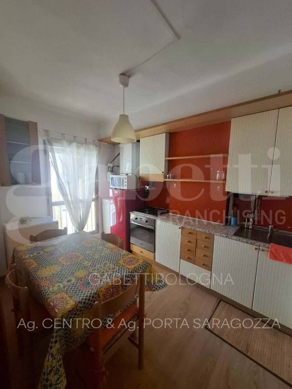 appartamento in affitto a Bologna in zona San Vitale