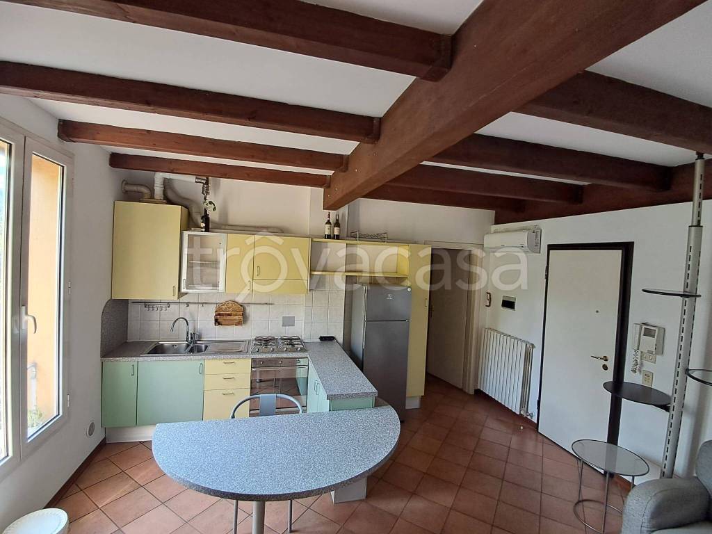 appartamento in affitto a Bologna in zona Saragozza