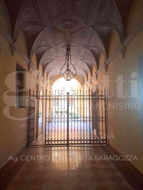 appartamento in affitto a Bologna in zona Centro Storico