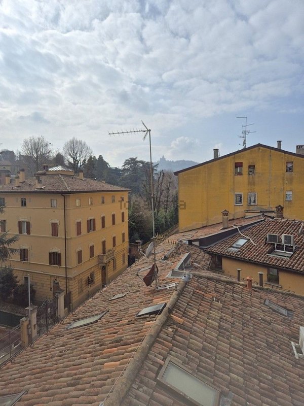 appartamento in affitto a Bologna in zona Saragozza