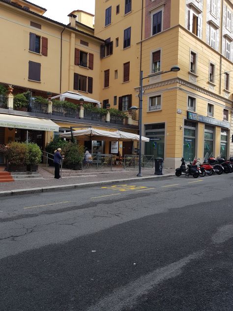 camera singola in affitto a Bologna in zona Bolognina