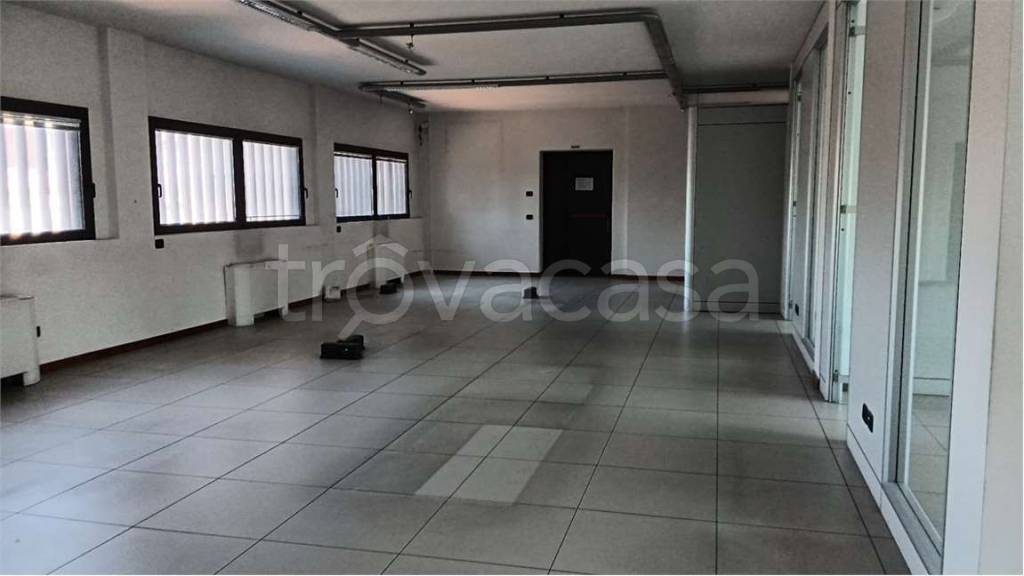 ufficio in affitto a Bologna in zona Saffi