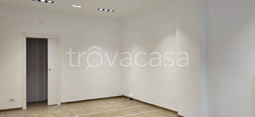 negozio in affitto a Bologna in zona Centro Storico