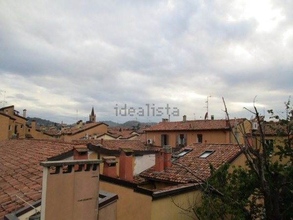 appartamento in affitto a Bologna in zona San Vitale
