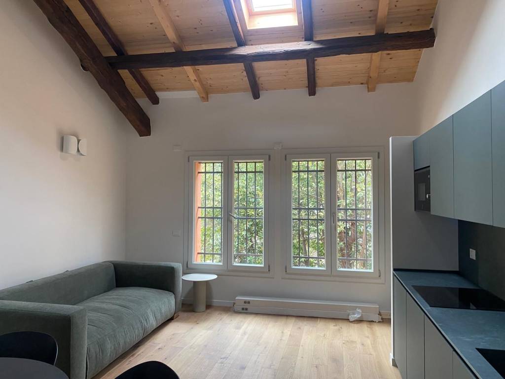 appartamento in affitto a Bologna in zona Saffi
