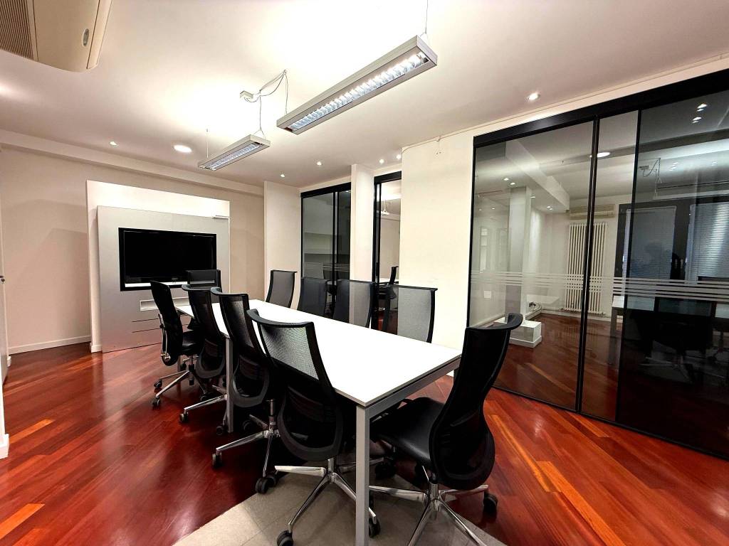 ufficio in affitto a Bologna