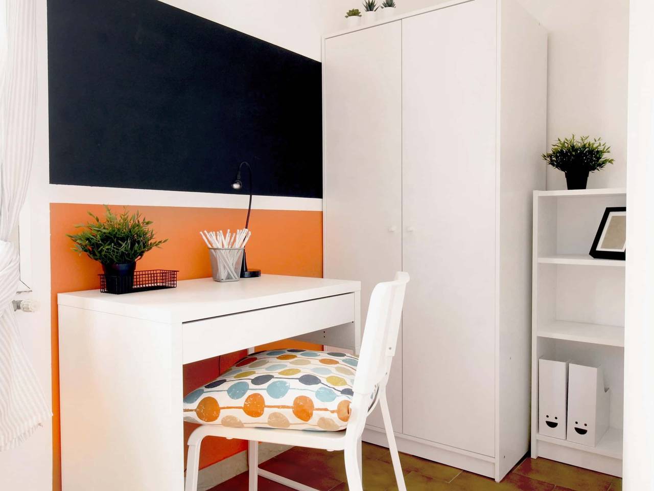 negozio in affitto a Bologna in zona Saffi