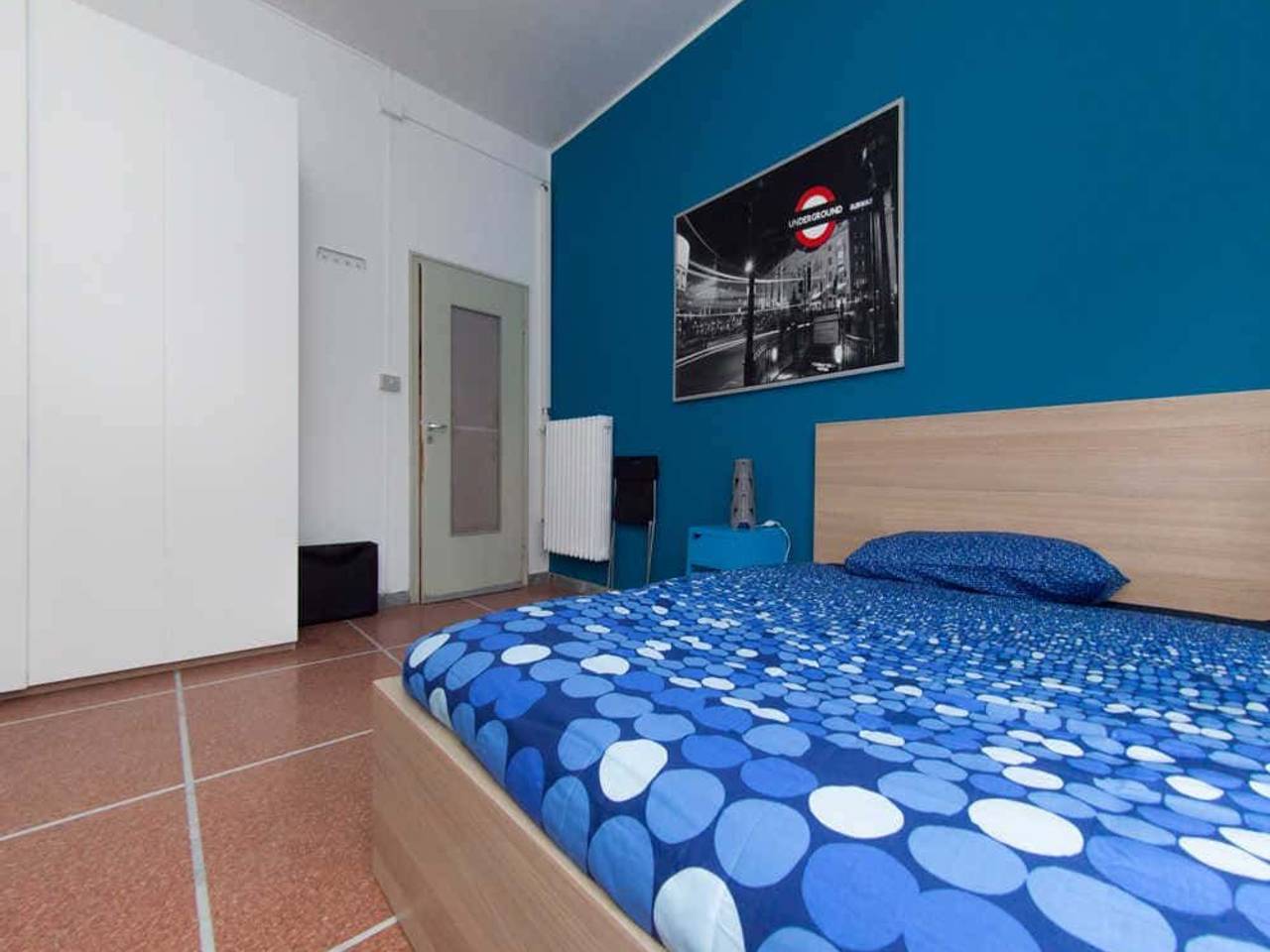 negozio in affitto a Bologna in zona San Vitale