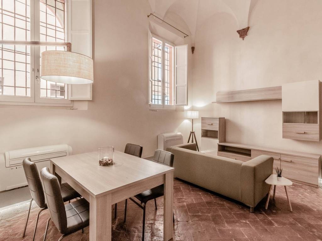 appartamento in affitto a Bologna in zona Santo Stefano