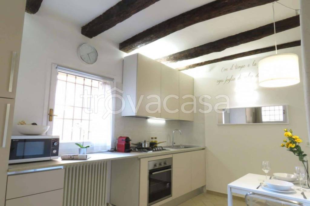 appartamento in affitto a Bologna in zona Saragozza