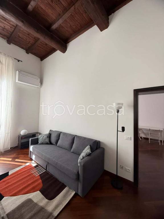 appartamento in affitto a Bologna in zona Santo Stefano