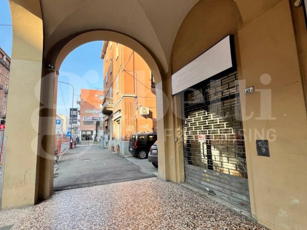 ufficio in affitto a Bologna in zona Saffi