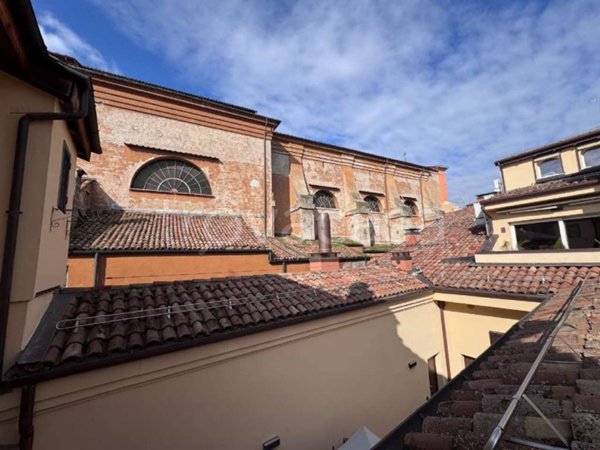 appartamento in affitto a Bologna in zona Santo Stefano