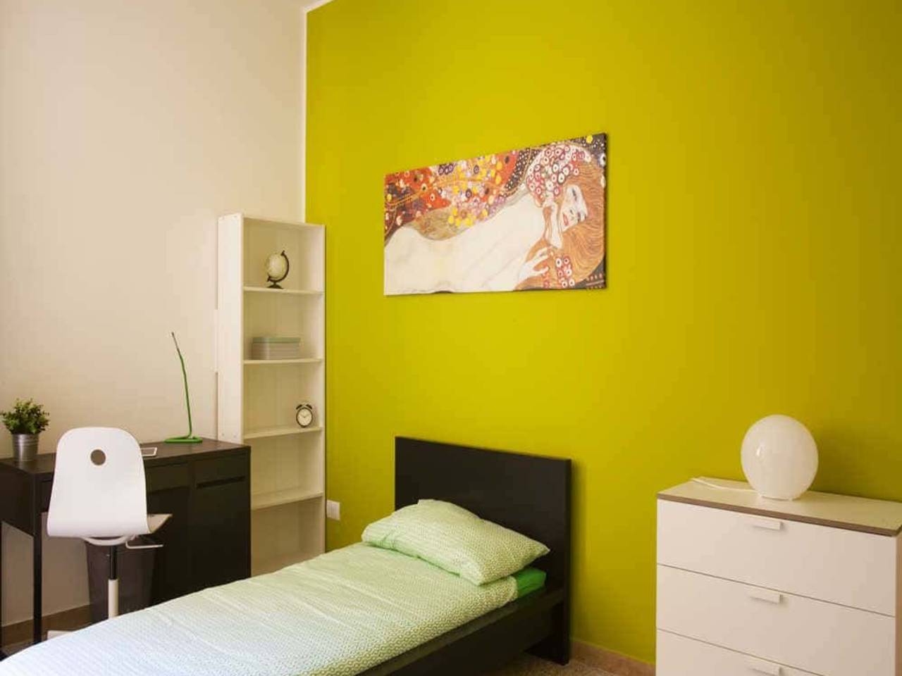 negozio in affitto a Bologna in zona San Vitale