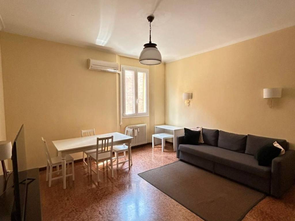 appartamento in affitto a Bologna in zona Centro Storico