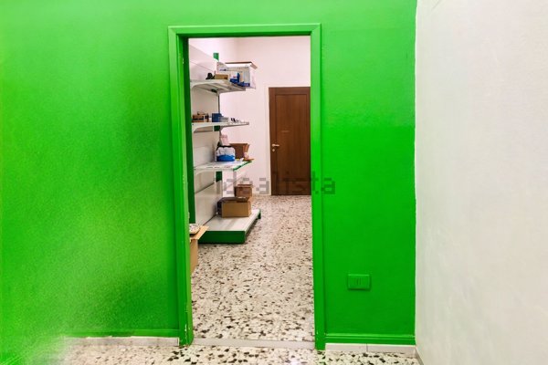 negozio in affitto a Bologna in zona San Vitale