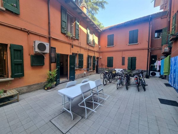 appartamento in affitto a Bologna in zona Santo Stefano