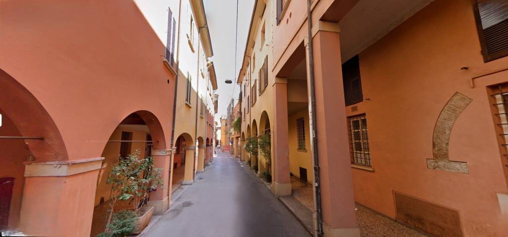 appartamento in affitto a Bologna in zona Santo Stefano