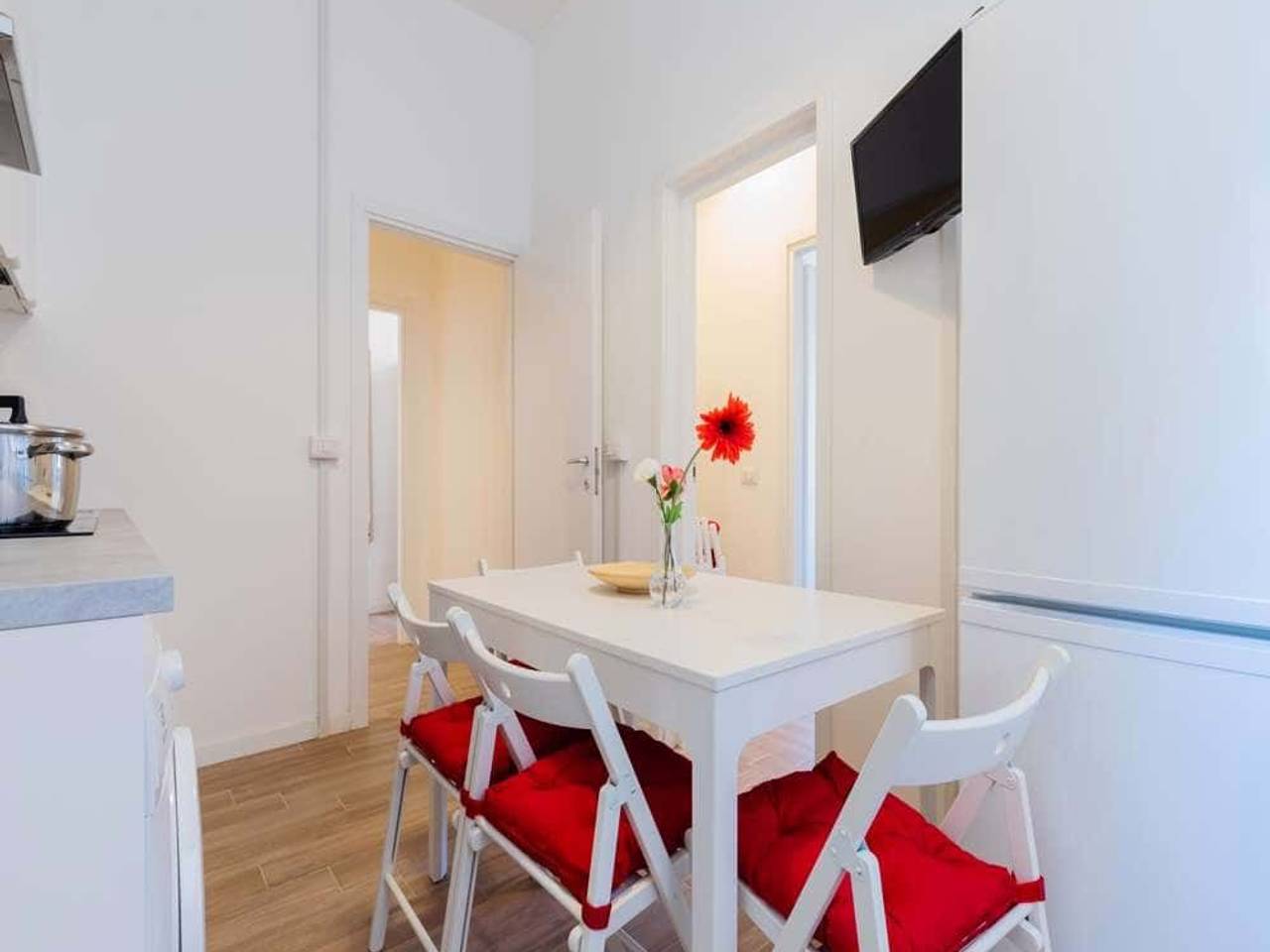 negozio in affitto a Bologna in zona San Vitale