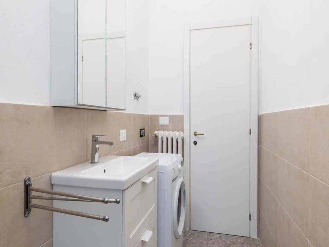 negozio in affitto a Bologna in zona Centro Storico