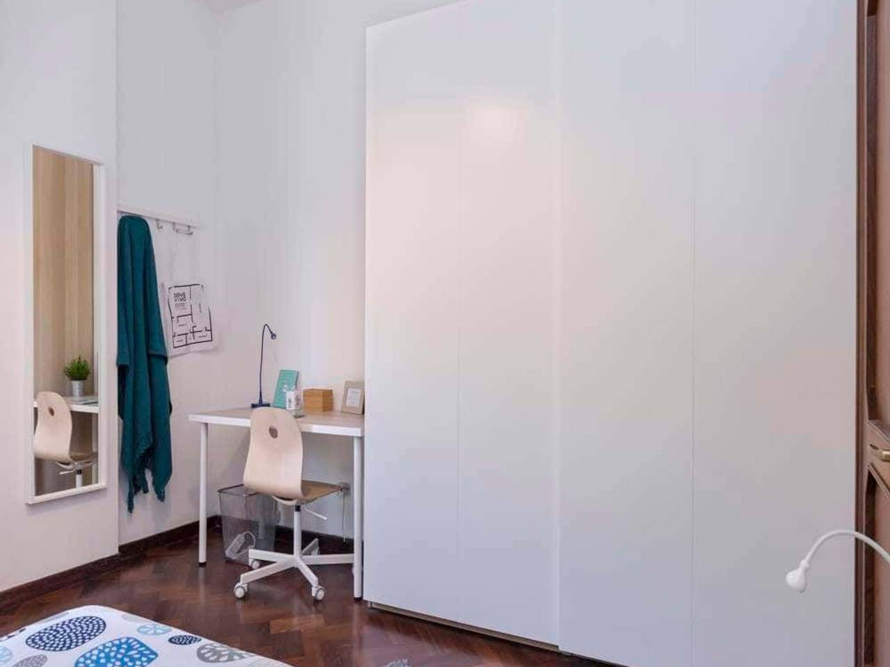 negozio in affitto a Bologna in zona Saragozza