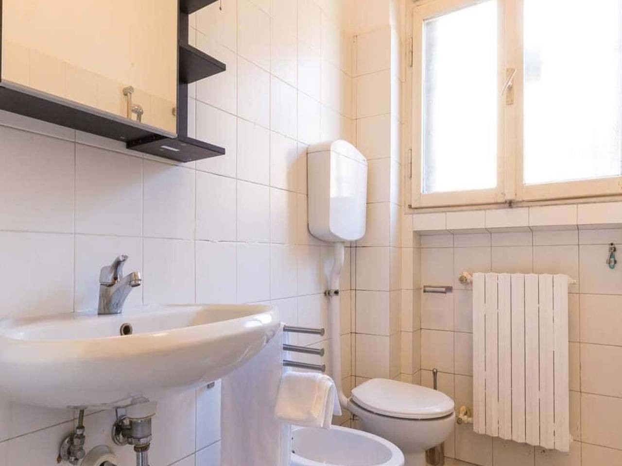 negozio in affitto a Bologna in zona San Vitale